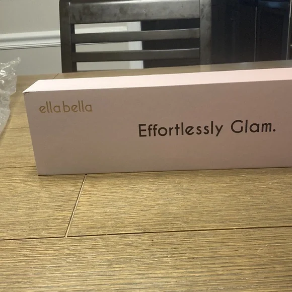 Ella Bella Effortlessly Glam Ceramic Curling Wand - Picture 2 of 6